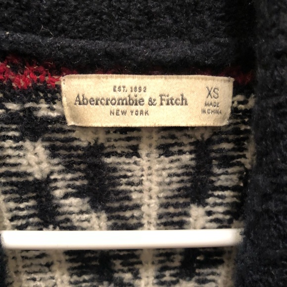 Abercrombie and Fitch Wool Cardigan - Picture 5 of 8